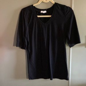Active Basic Black Short Sleeve Shirt size XL looks like it will fit like a LG